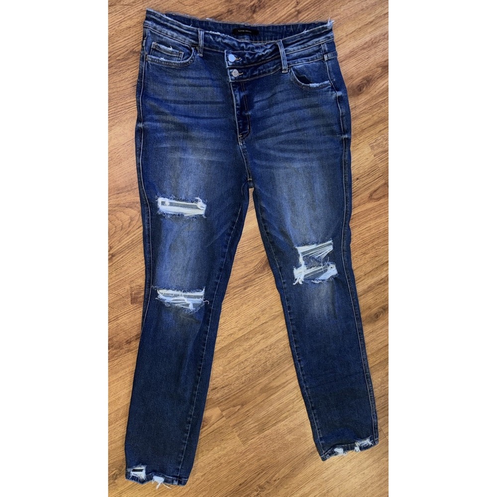 Flying Monkey Women's 34 High Rise Slim Straight Distressed
